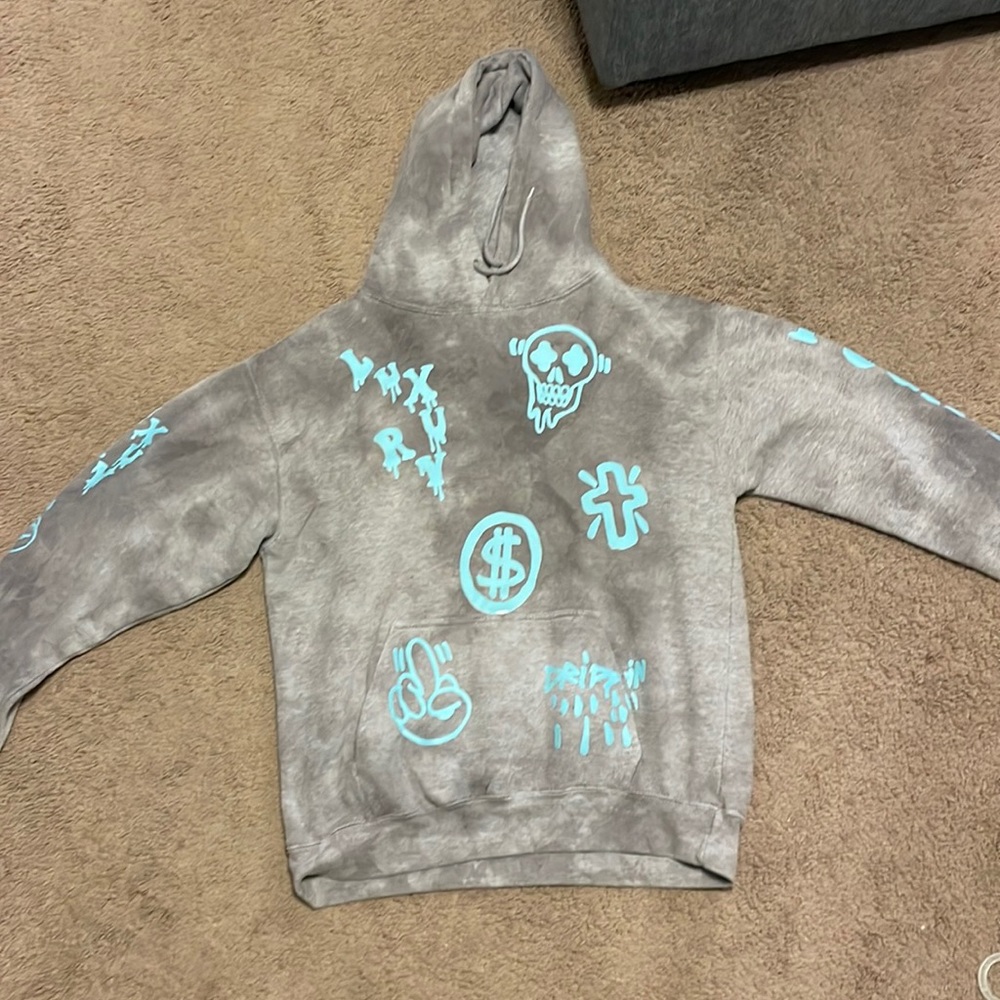Fashion Nova large graphic hoodie